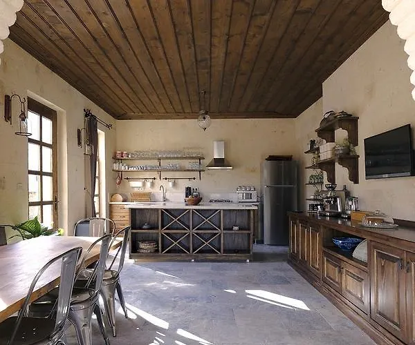 ホテル Aya Kapadokya ウルギュップ